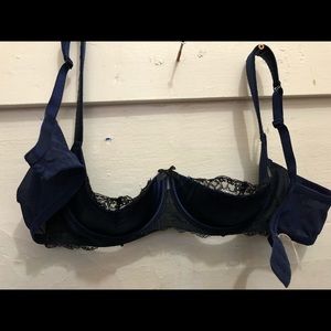 1/4 cup Coverage Bra